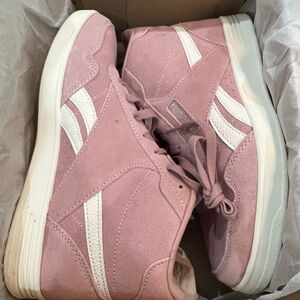 Get Your Pink On! Reebok High Top Sz 8.5m